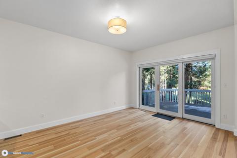 60849 Willow Creek Loop, Bend, OR 97702 photo 10