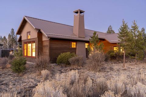 19030 NW Squirreltail Loop, Bend, OR 97703 photo 3