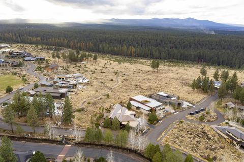 19030 NW Squirreltail Loop, Bend, OR 97703 photo 33
