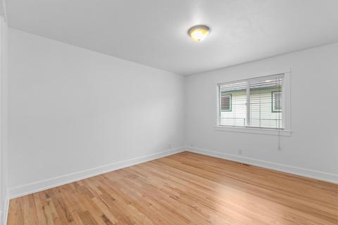 445 NEmerson Ave, Bend, OR 97701 photo 13