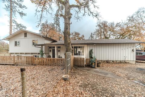 11340 Michael Rd, Central Point, OR 97502 photo 21