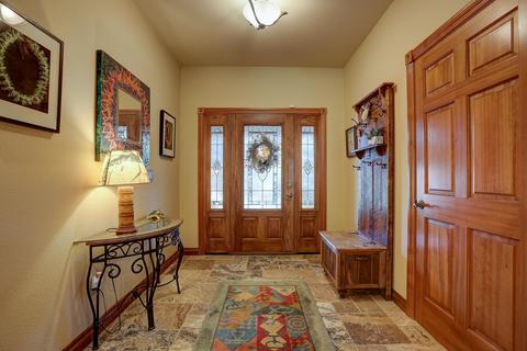 61267 Benham Rd, Bend, OR 97702 photo 5