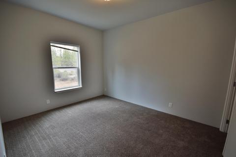 53055 Loop Dr, La Pine, OR 97739 photo 25