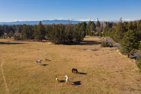 20135 Rodeo Dr, Bend, OR 97703 photo 11