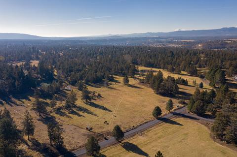 20135 Rodeo Dr, Bend, OR 97703 photo 6