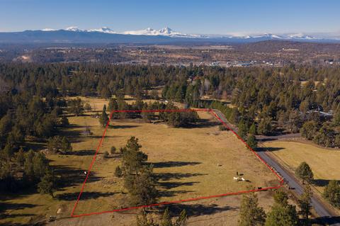 20135 Rodeo Dr, Bend, OR 97703 photo 4