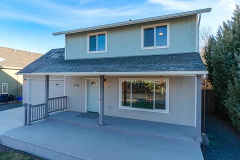 748 NE Mason Rd, Bend, OR 97701 photo 2