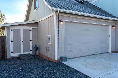 748 NE Mason Rd, Bend, OR 97701 photo 6