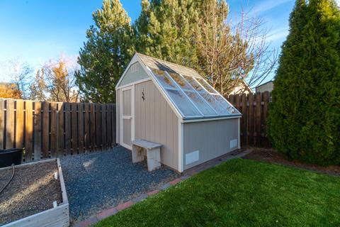 748 NE Mason Rd, Bend, OR 97701 photo 37