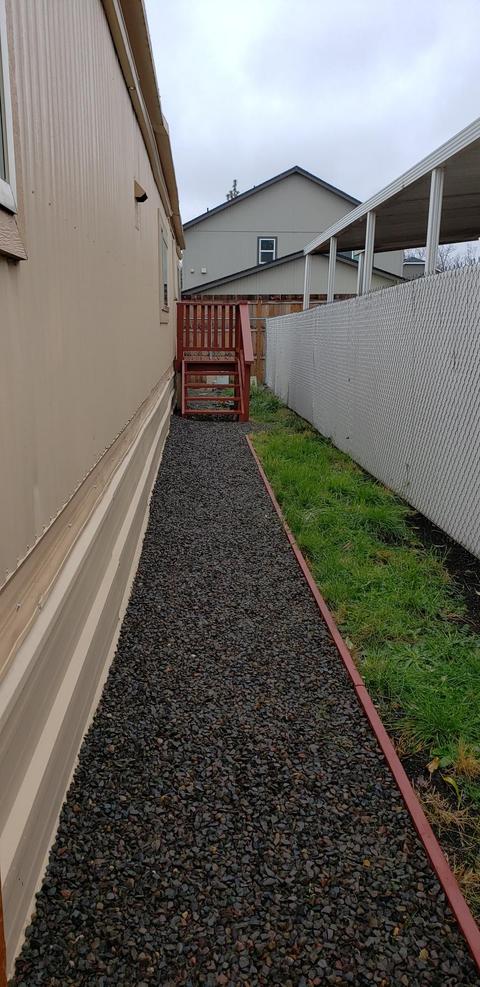 414 Stevens Rd UNIT 8, Eagle Point, OR 97524 photo 12