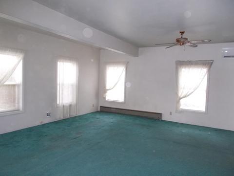 377 S E St, Lakeview, OR 97630 photo 4
