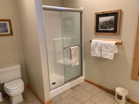17711 Rogue Ln, Sunriver, OR 97707 photo 15