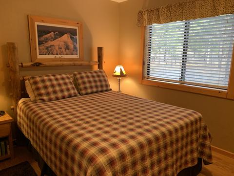 17711 Rogue Ln, Sunriver, OR 97707 photo 13