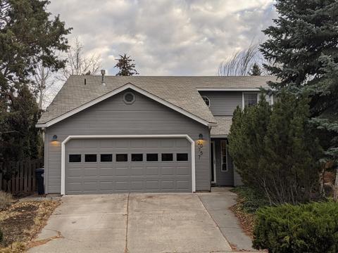 20757 Gallop Rd, Bend, OR 97701 photo 1