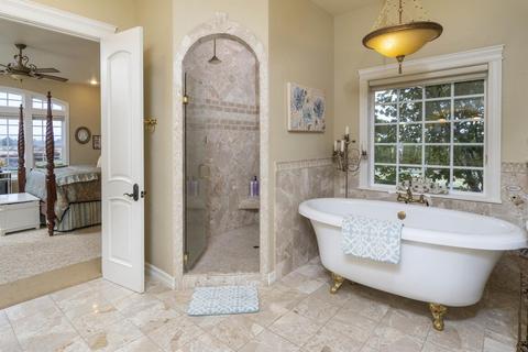 62690 Erickson Rd, Bend, OR 97701 photo 17