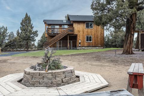 64460 Mcgrath Rd, Bend, OR 97701 photo 20