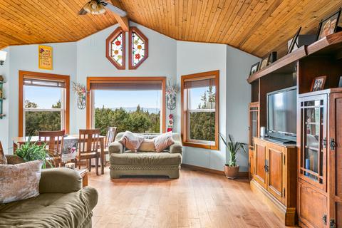 64460 Mcgrath Rd, Bend, OR 97701 photo 9