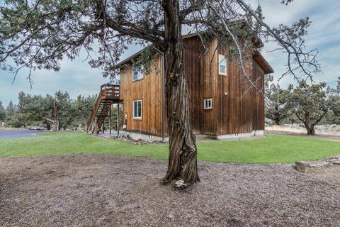64460 Mcgrath Rd, Bend, OR 97701 photo 28
