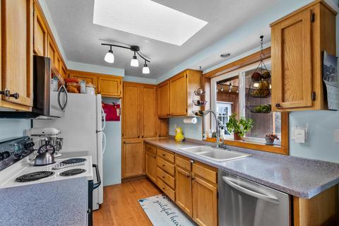 64460 Mcgrath Rd, Bend, OR 97701 photo 13