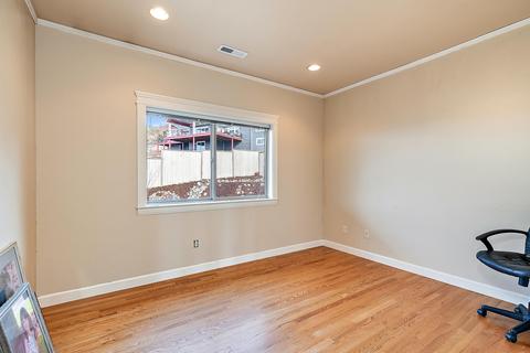 1013 Azure Way, Eagle Point, OR 97524 photo 19