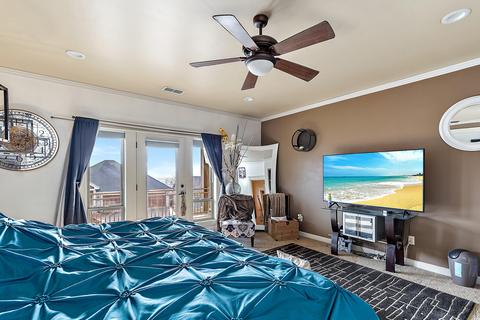 1013 Azure Way, Eagle Point, OR 97524 photo 13