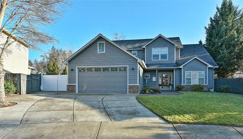 17 Morel Ct, Eagle Point, OR 97524 photo 1