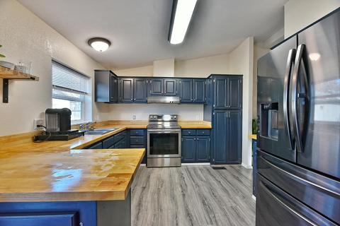 551 Hammer Ln, Eagle Point, OR 97524 photo 13