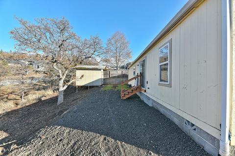 551 Hammer Ln, Eagle Point, OR 97524 photo 5