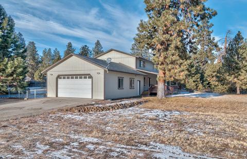 19660 Apache Rd, Bend, OR 97702 photo 3