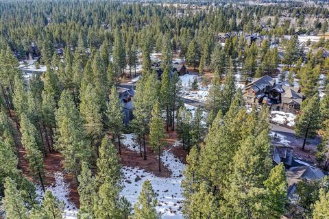 56593 Sunstone Loop, Bend, OR 97707 photo 6