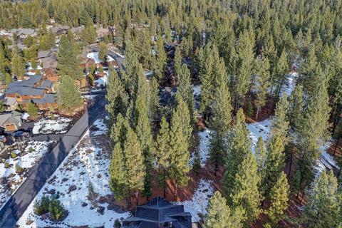 56593 Sunstone Loop, Bend, OR 97707 photo 9