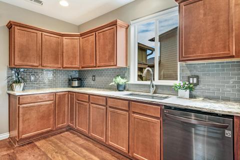 60875 Garrison Dr, Bend, OR 97702 photo 10