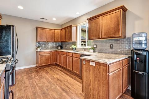 60875 Garrison Dr, Bend, OR 97702 photo 8