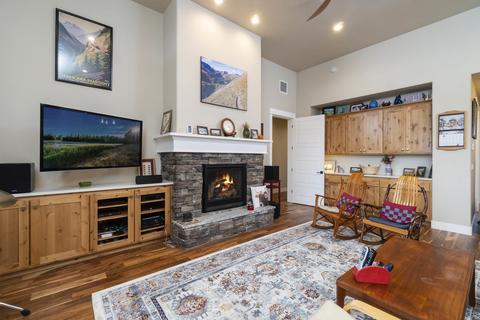 19302 Alianna Loop, Bend, OR 97702 photo 3