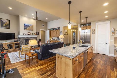 19302 Alianna Loop, Bend, OR 97702 photo 8