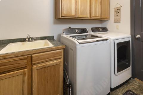 63418 Barton View Pl, Bend, OR 97702 photo 17