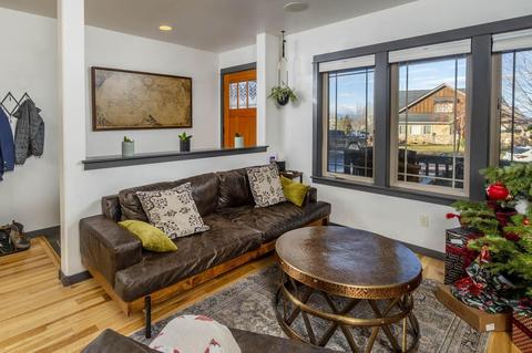 63418 Barton View Pl, Bend, OR 97702 photo 27
