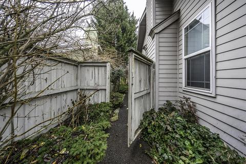 76 Mountain View Dr, Phoenix, OR 97535 photo 29