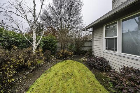 76 Mountain View Dr, Phoenix, OR 97535 photo 27