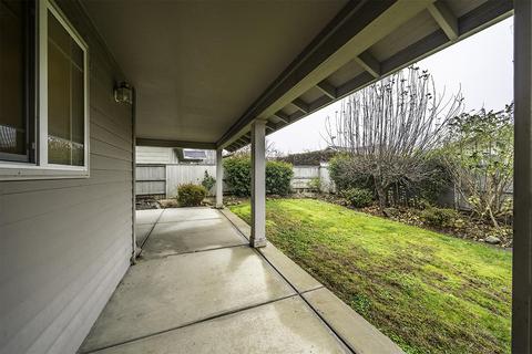 76 Mountain View Dr, Phoenix, OR 97535 photo 24