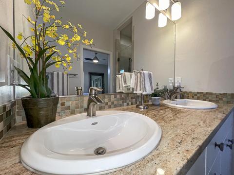 61076 SE Ruby Peak Ln, Bend, OR 97702 photo 18