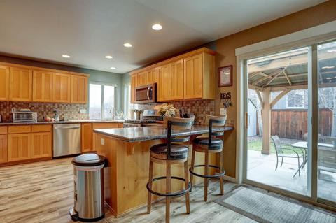 21171 Clairaway Ave, Bend, OR 97702 photo 4