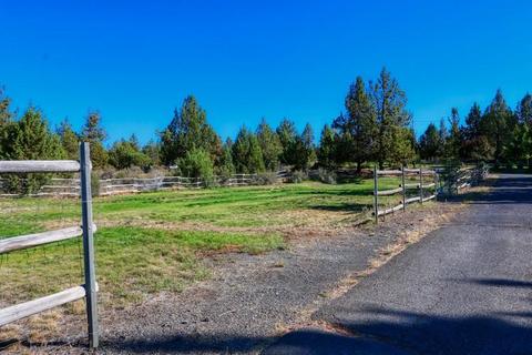 20270 Rogers Rd, Bend, OR 97703 photo 28