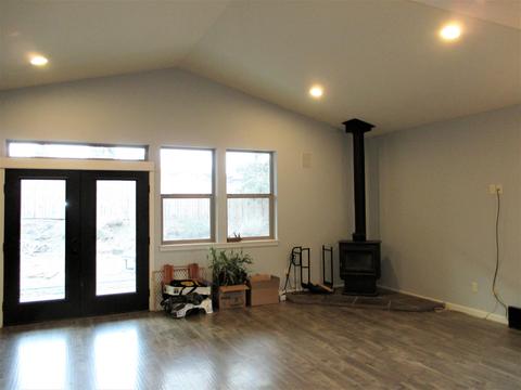 2261 NE Jackson Ave, Bend, OR 97701 photo 7