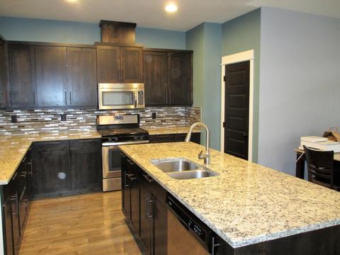 2261 NE Jackson Ave, Bend, OR 97701 photo 4
