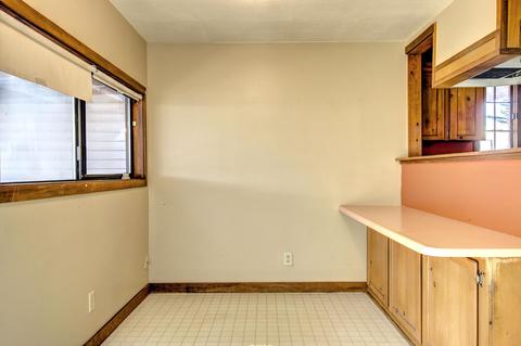 108 W Fifth St, Phoenix, OR 97535 photo 8
