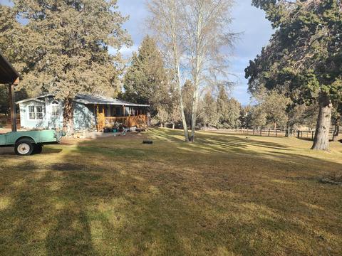 62083 Torkelson Rd, Bend, OR 97701 photo 3