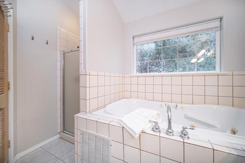 20766 S Loop Pl, Bend, OR 97703 photo 22