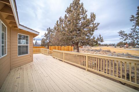 20766 S Loop Pl, Bend, OR 97703 photo 29