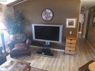 124 Ollis Rd, Cave Junction, OR 97523 photo 17